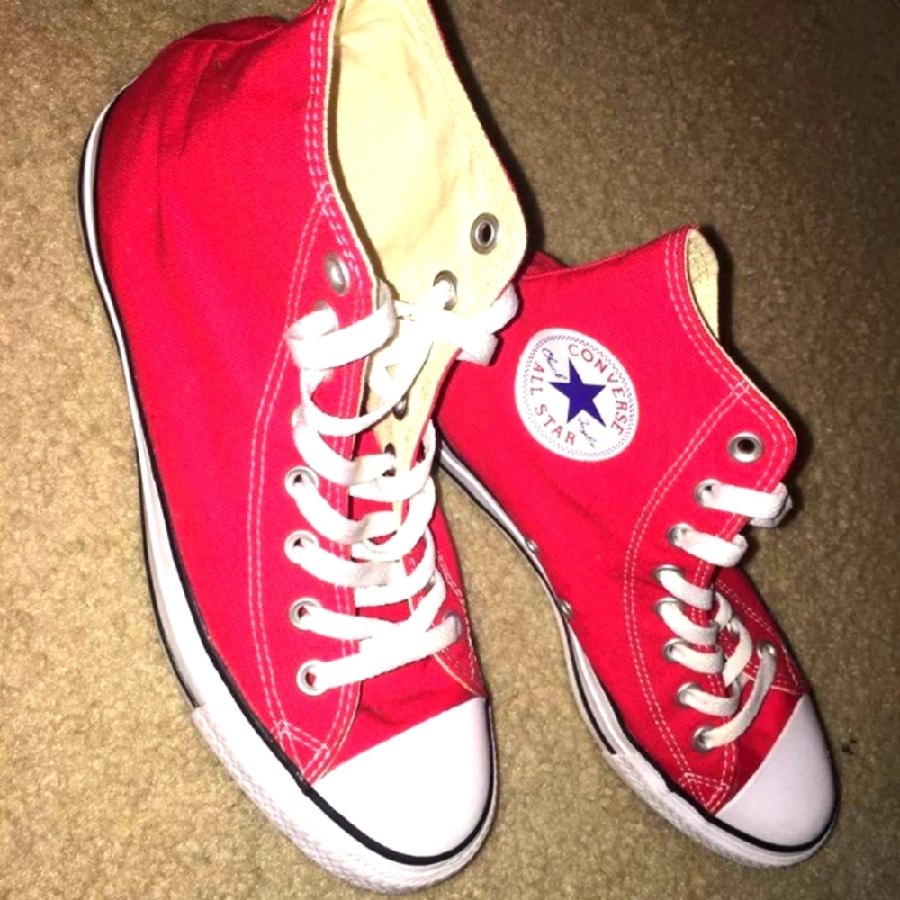 Red converse